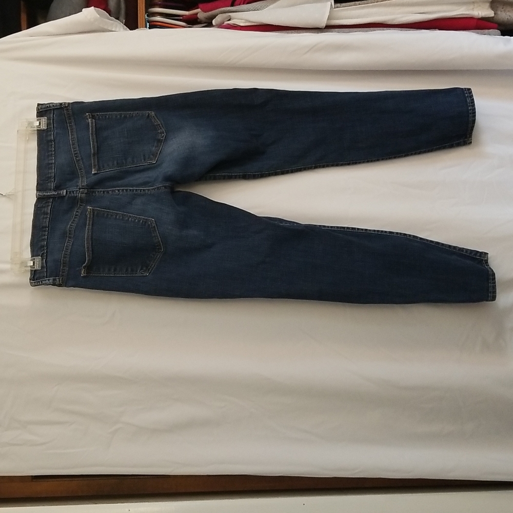 Gap Jeans - Picture 2 of 2